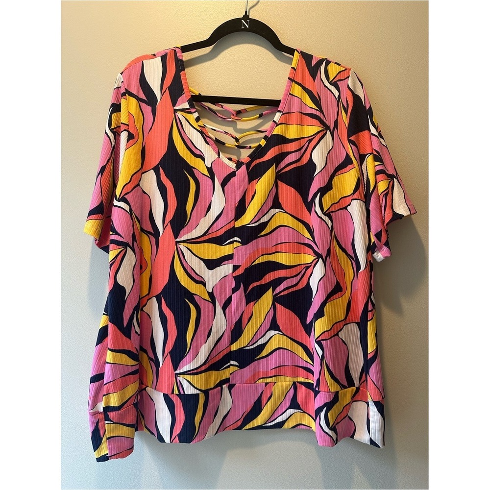 Summer Bright Wavy Kristin Nicole Top 2X Pink Yellow Abstract V-Neck Cage Detail